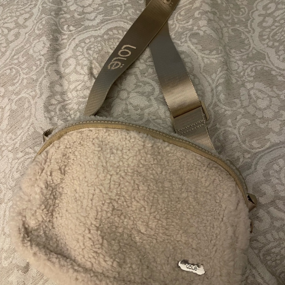 Lole Cream Fleece Crossbody Bag